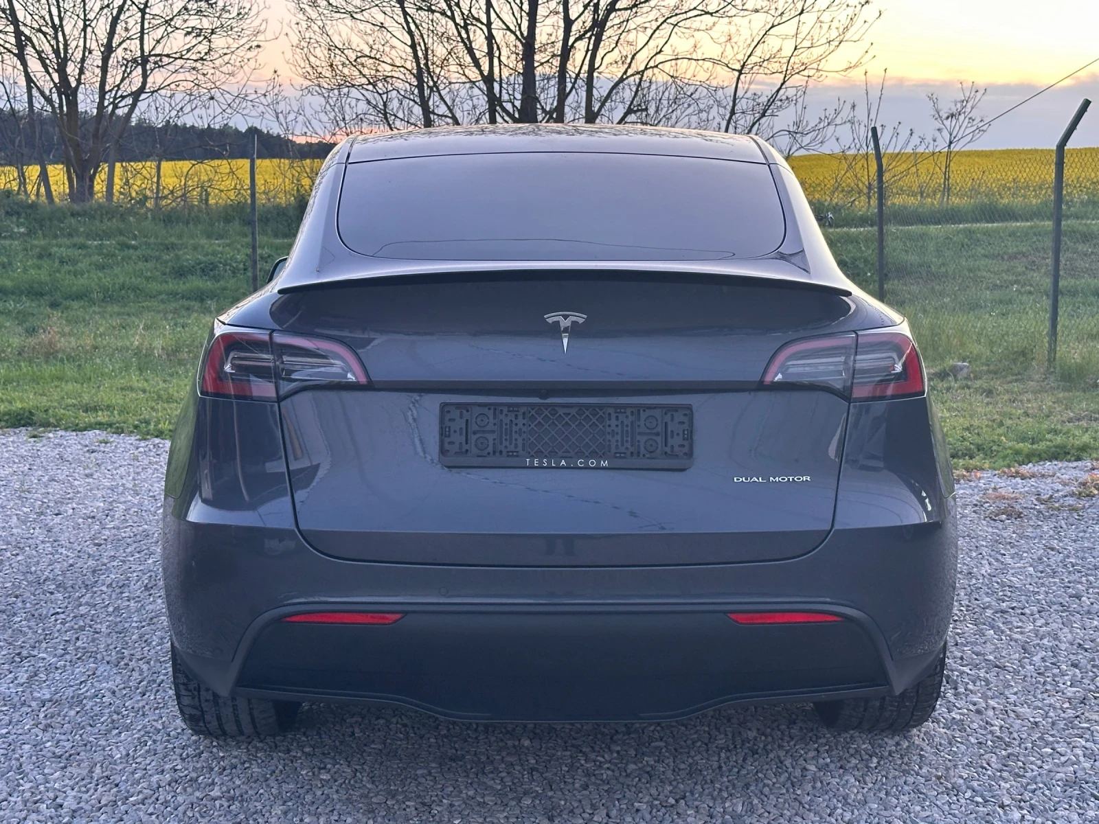 Tesla Model Y LONG RANGE DUAL MOTOR AWD, снимка 5 - Автомобили и джипове - 54528771