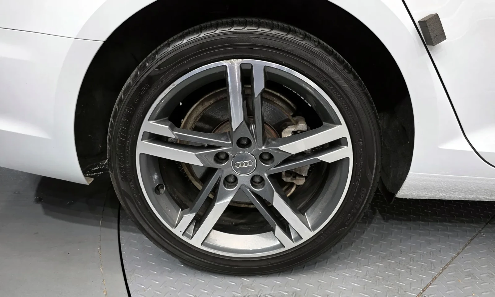 Audi A4 2.0 TFSI, HeadUP, Подгрев, снимка 5 - Автомобили и джипове - 54595976