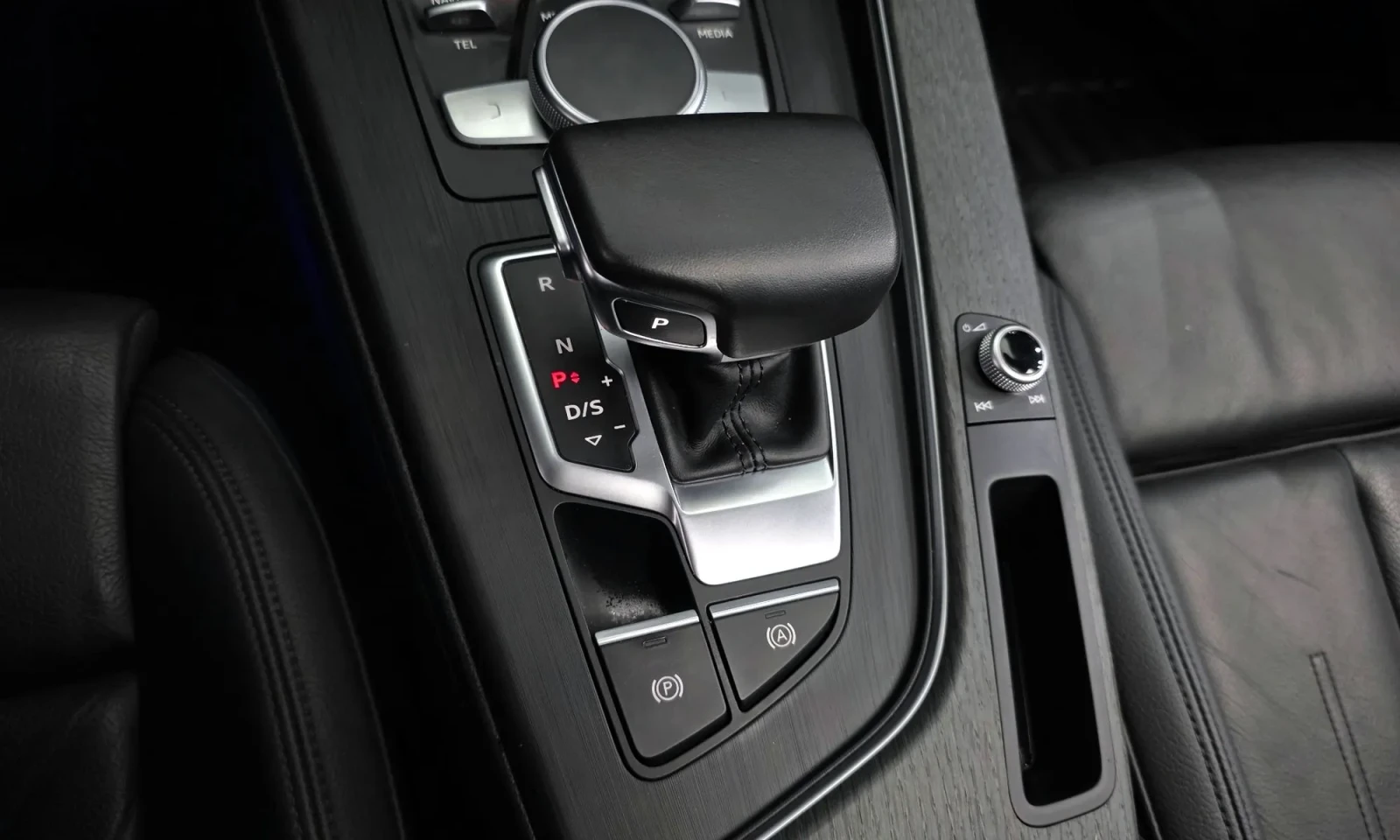 Audi A4 2.0 TFSI, HeadUP, Подгрев, снимка 9 - Автомобили и джипове - 54595976