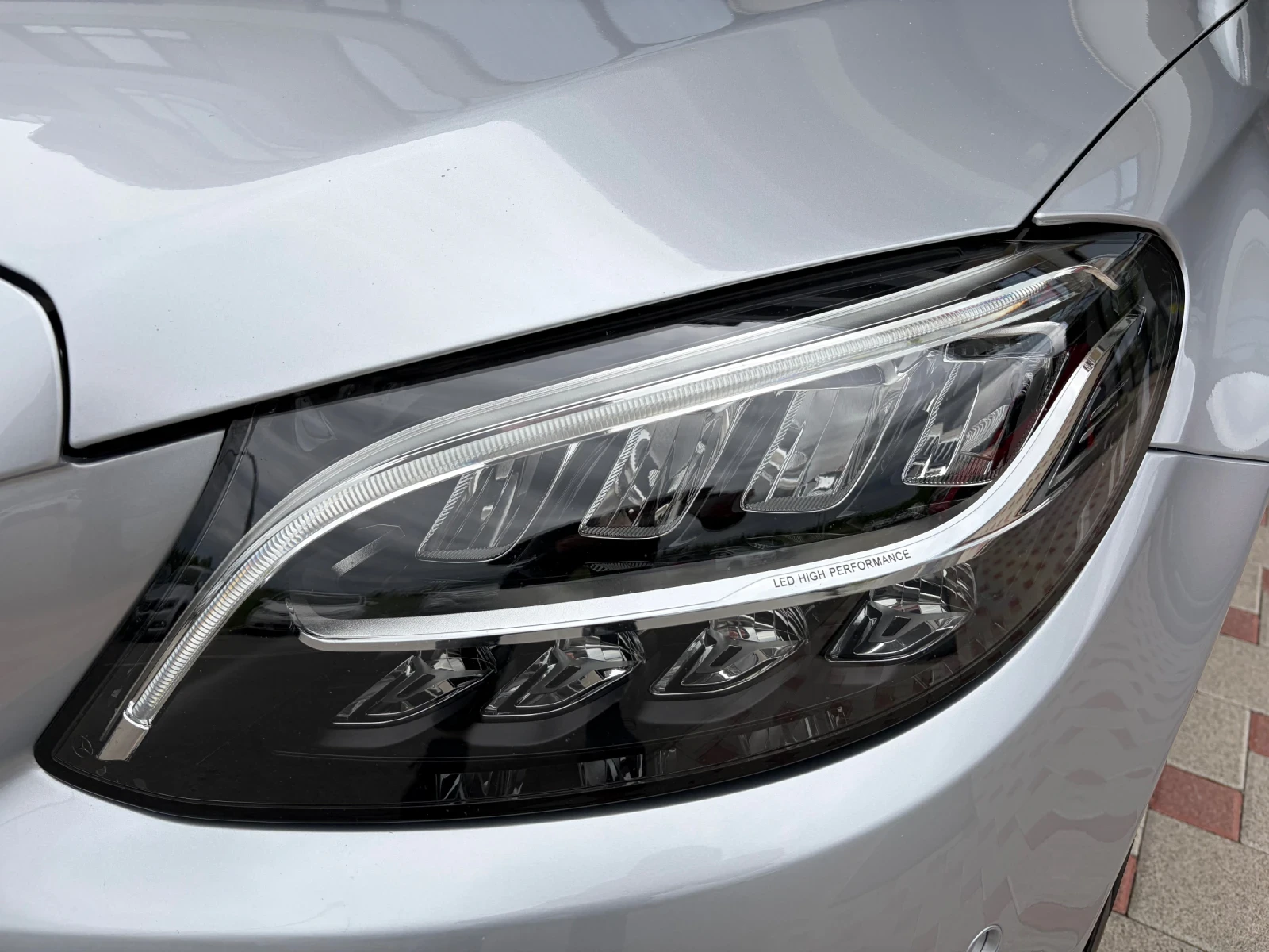 Mercedes-Benz C 220 9G TRONIC 4MATIC, снимка 16 - Автомобили и джипове - 54611969
