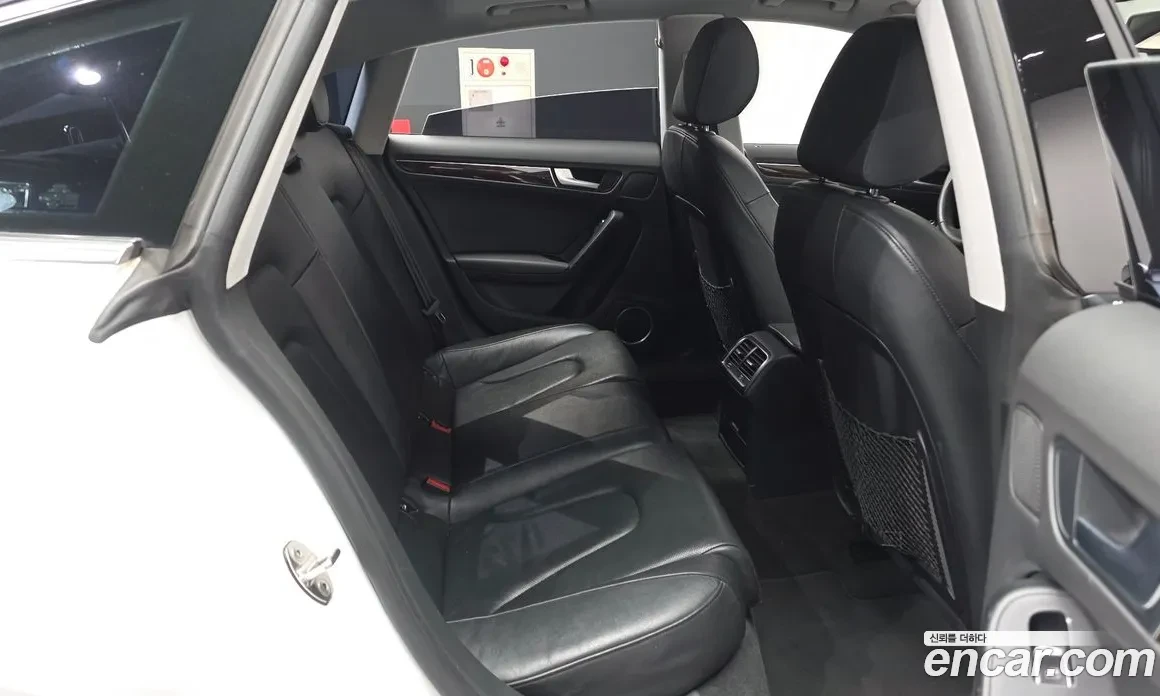 Audi A5 2.0 TDI Quattro Sportback, снимка 11 - Автомобили и джипове - 55059757