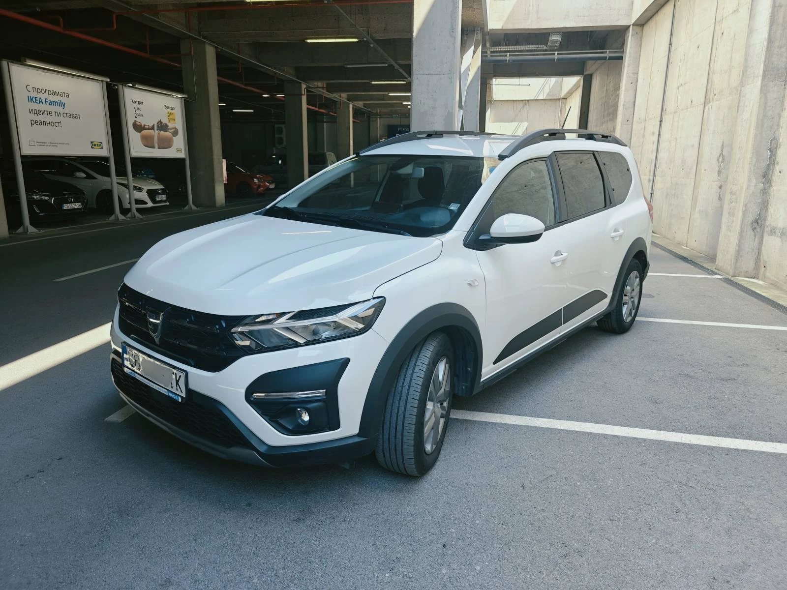 Dacia Jogger, снимка 2 - Автомобили и джипове - 55654376