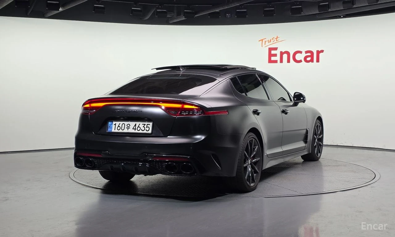 Kia Stinger 3.3GT Masters* LEXICON* DISTRONIC* 360* ХЕДЪП* , снимка 3 - Автомобили и джипове - 55666396