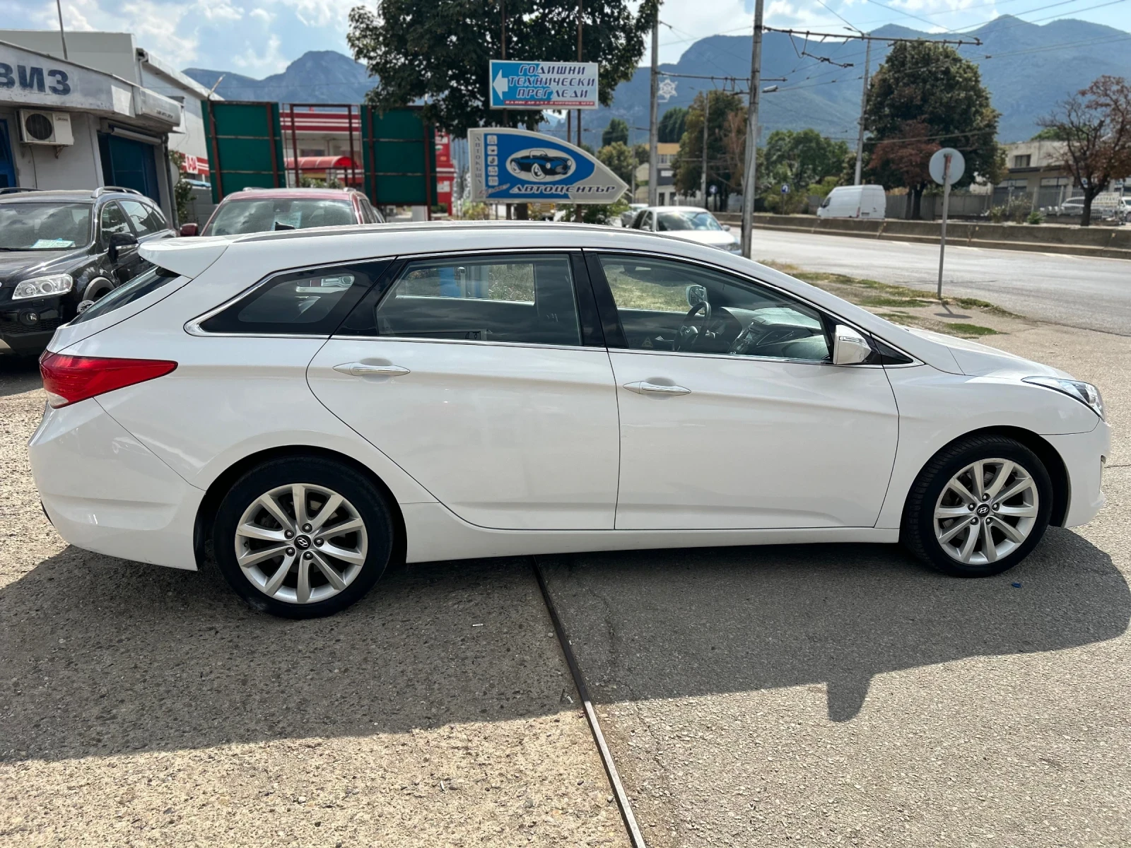 Hyundai I40, снимка 4 - Автомобили и джипове - 55831686