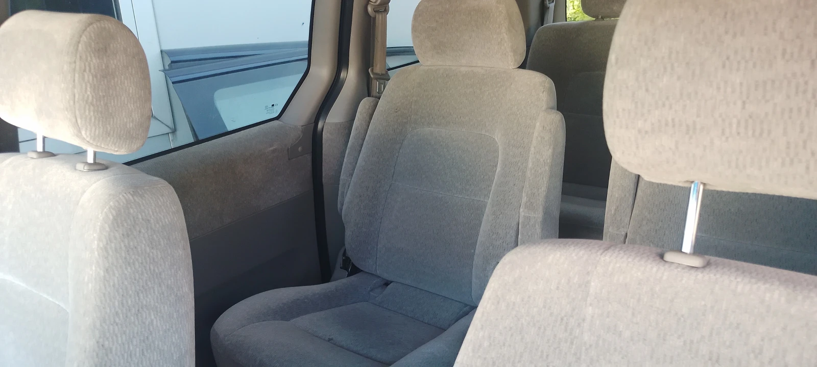 Kia Carnival 2.9 CRDI, снимка 5 - Автомобили и джипове - 56112524