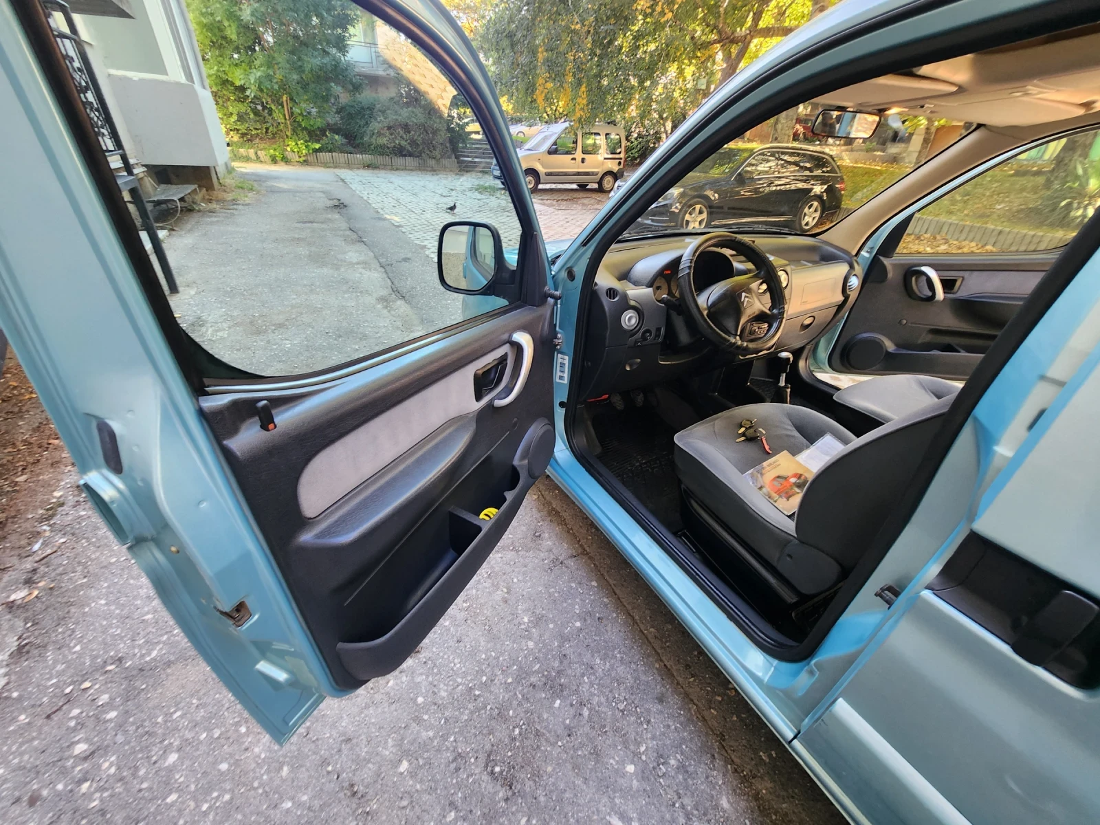 Citroen Berlingo 1.4i 75 ��. ������-��� �������� | Mobile.bg � ����������� 9