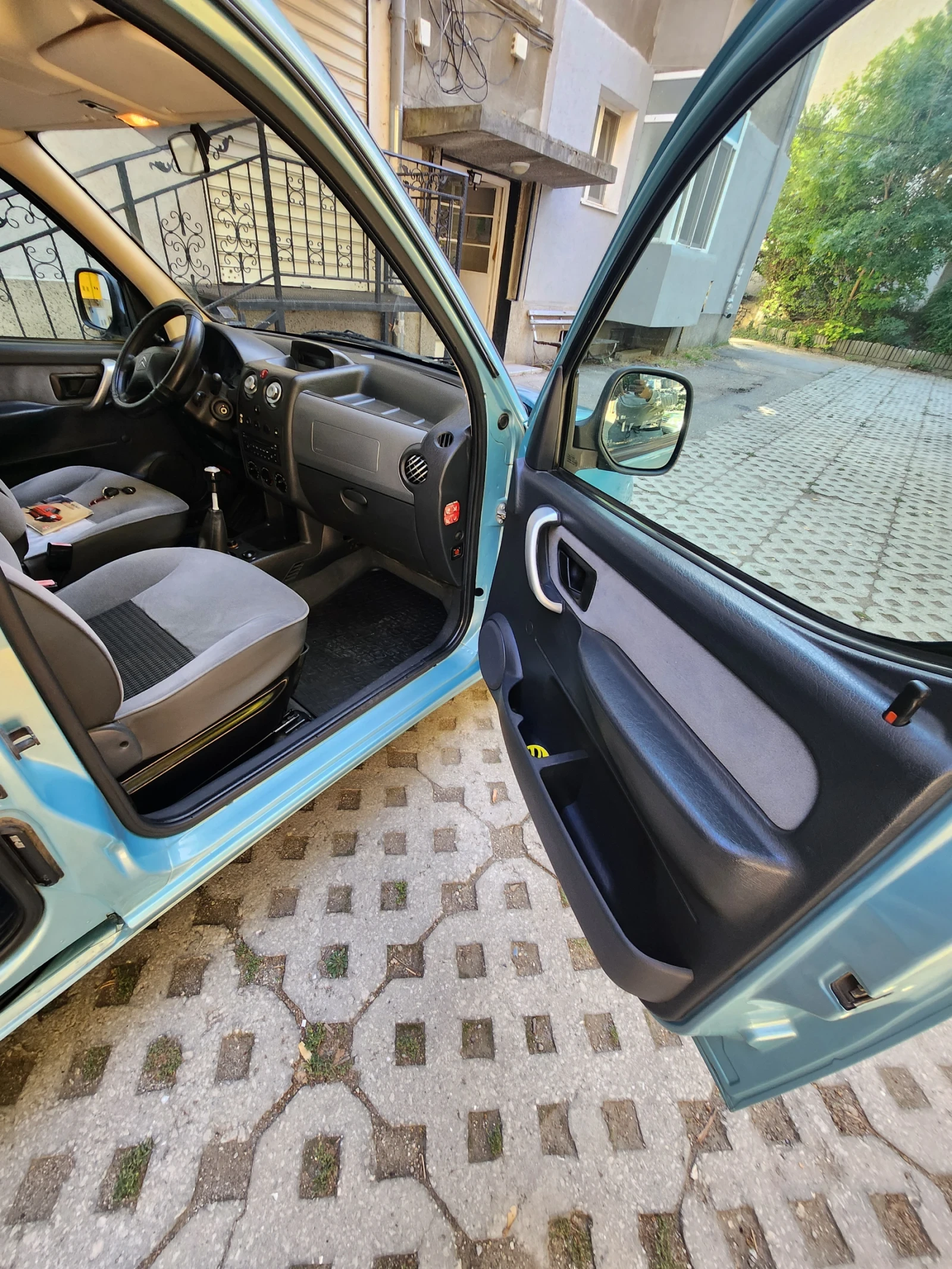 Citroen Berlingo 1.4i 75 ��. ������-��� �������� | Mobile.bg � ����������� 7