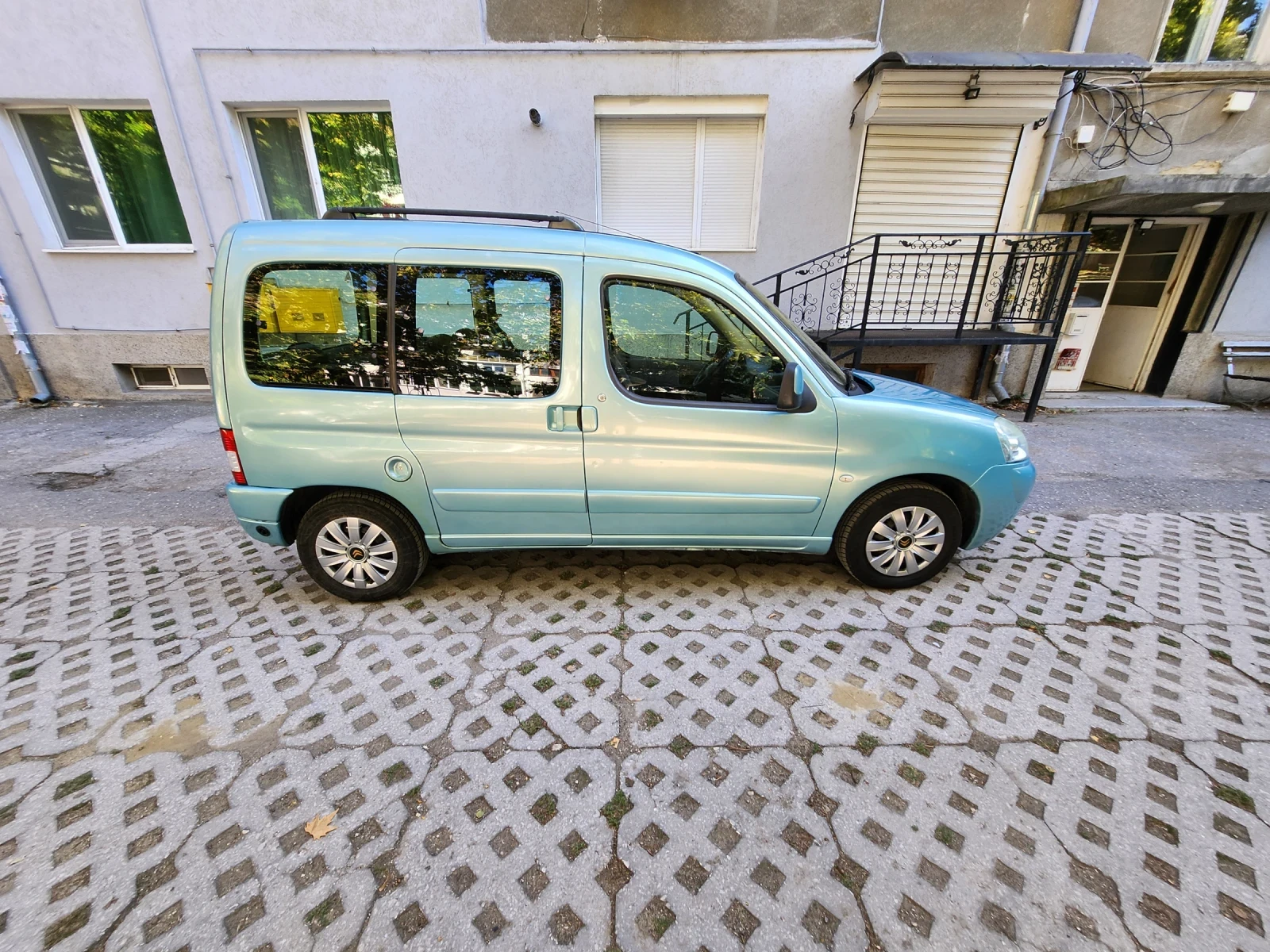 Citroen Berlingo 1.4i 75 ��. ������-��� �������� | Mobile.bg � ����������� 3
