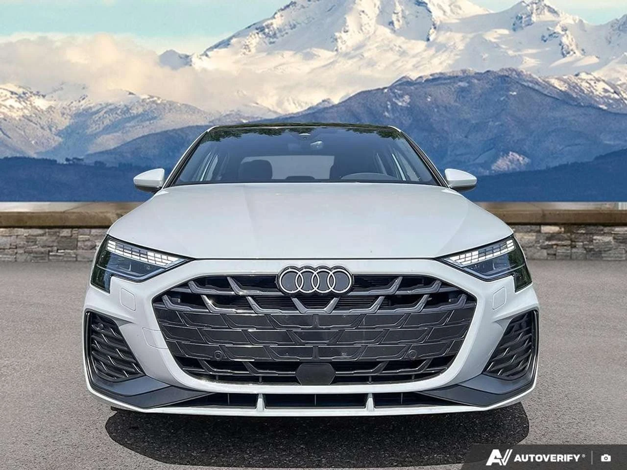 Audi A3 Progressiv 40 TFSI quattro, снимка 2 - Автомобили и джипове - 56647269