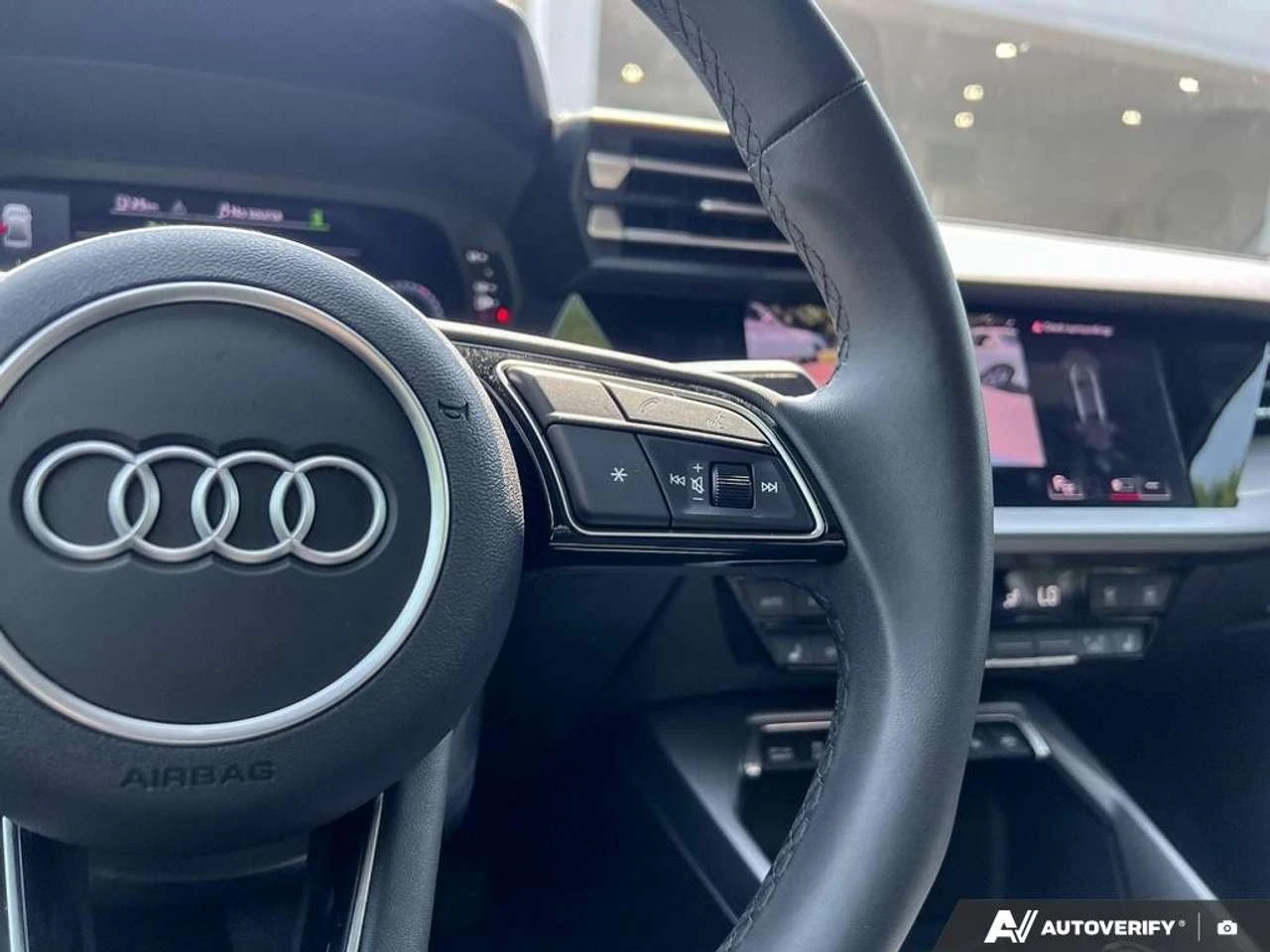 Audi A3 Progressiv 40 TFSI quattro, снимка 15 - Автомобили и джипове - 56647269