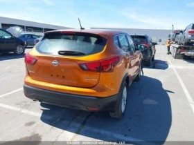 Nissan Qashqai 2.0 141kc. 4x4 * DISTRONIC* LANE ASSIST* , снимка 7