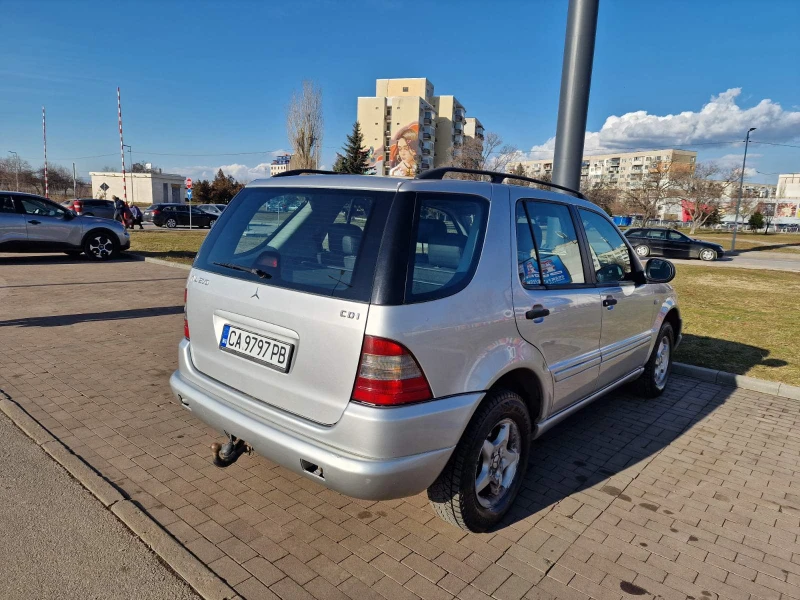 Mercedes-Benz ML 270, снимка 7 - Автомобили и джипове - 48998111