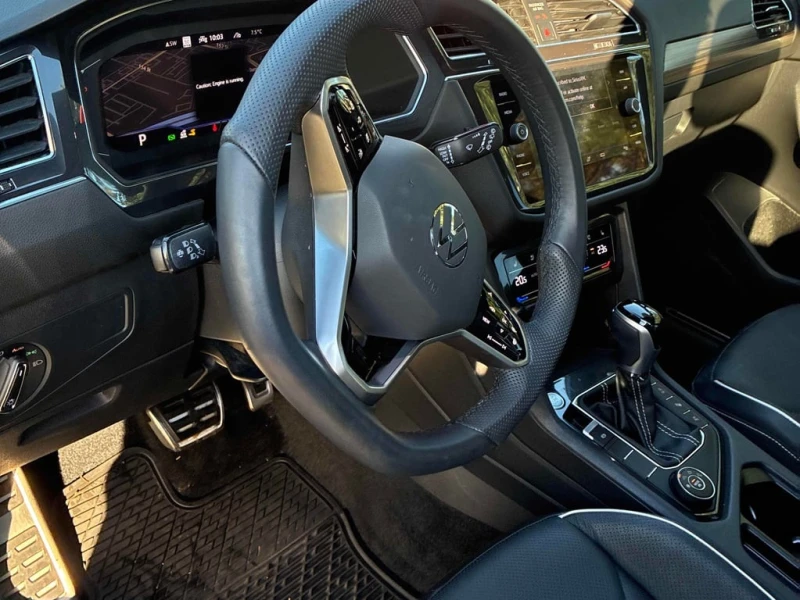 VW Tiguan * HIGHLINE R LINE * CARFAX * БЕЗ ПЪРВОНАЧАЛНА ВНОС, снимка 3 - Автомобили и джипове - 52841975