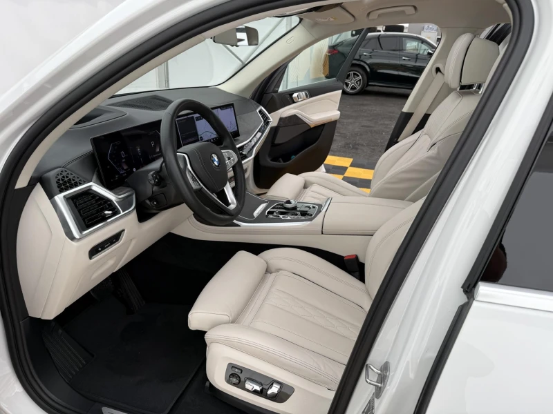 BMW X7 xDrive 40d 6+ 1 Места, снимка 5 - Автомобили и джипове - 53167743