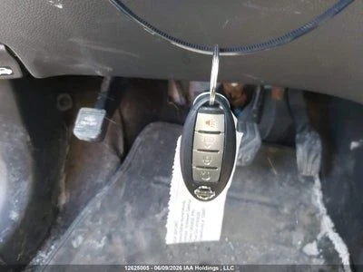 Nissan Qashqai 2.0 141kc. 4x4 * DISTRONIC* LANE ASSIST* , снимка 14 - Автомобили и джипове - 55623155