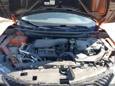 Nissan Qashqai 2.0 141kc. 4x4 * DISTRONIC* LANE ASSIST* , снимка 13 - Автомобили и джипове - 55623155
