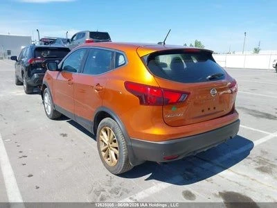 Nissan Qashqai 2.0 141kc. 4x4 * DISTRONIC* LANE ASSIST* , снимка 6 - Автомобили и джипове - 55623155