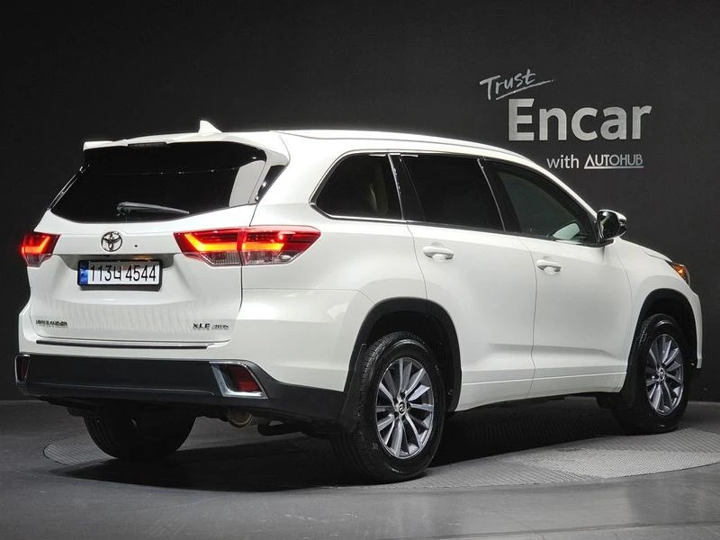 Toyota Highlander 3.5 2GR Automatic, снимка 3 - Автомобили и джипове - 55950394