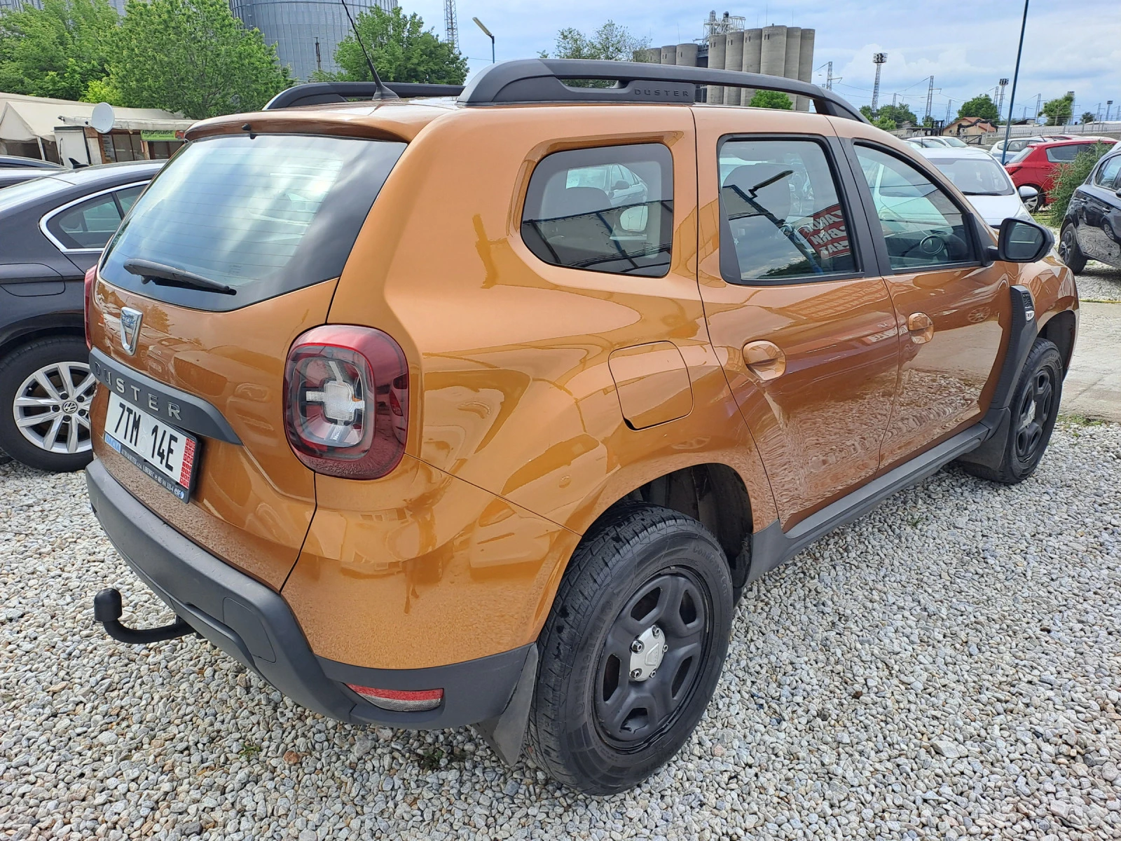 Dacia Duster 1, 6i, 4WD, 82000км - изображение 6