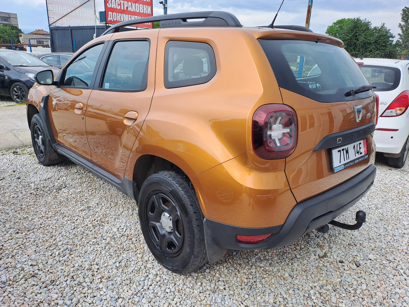 Dacia Duster 1, 6i, 4WD, 82000км - изображение 4