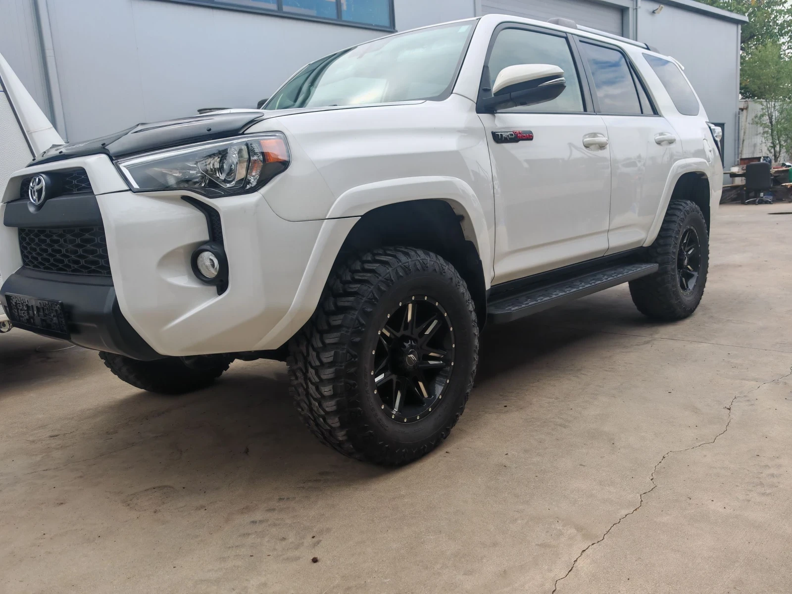 Toyota 4runner 4.0 V6 TRD OFF ROAD - изображение 3