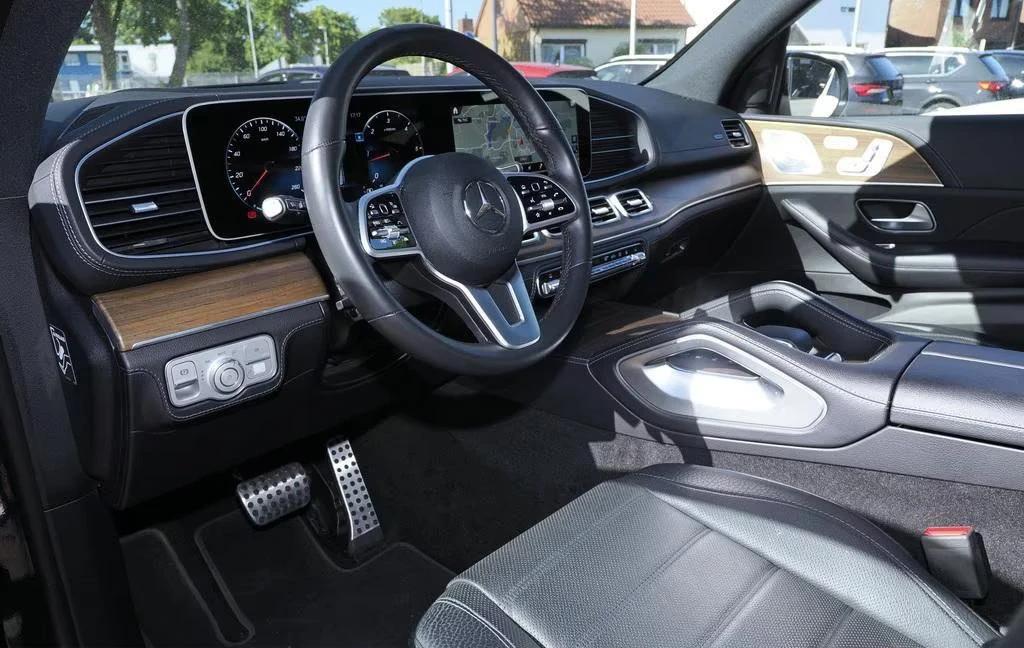 Mercedes-Benz GLS 400 AMG/330HP/4MATIC/7S/PANO/HUD/BURM/360/MEMO/293g - изображение 4