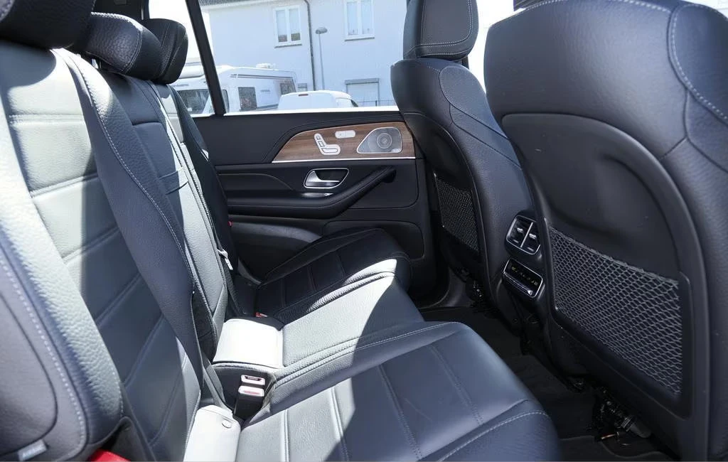 Mercedes-Benz GLS 400 AMG/330HP/4MATIC/7S/PANO/HUD/BURM/360/MEMO/293g - изображение 10
