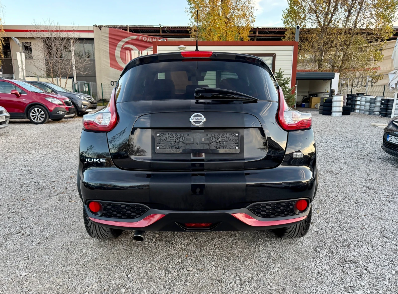 Nissan Juke 1.6 * НАВИ * 360 КАМЕРА * КОЖА * РЪЧНИ СКОРОСТИ *  - изображение 4