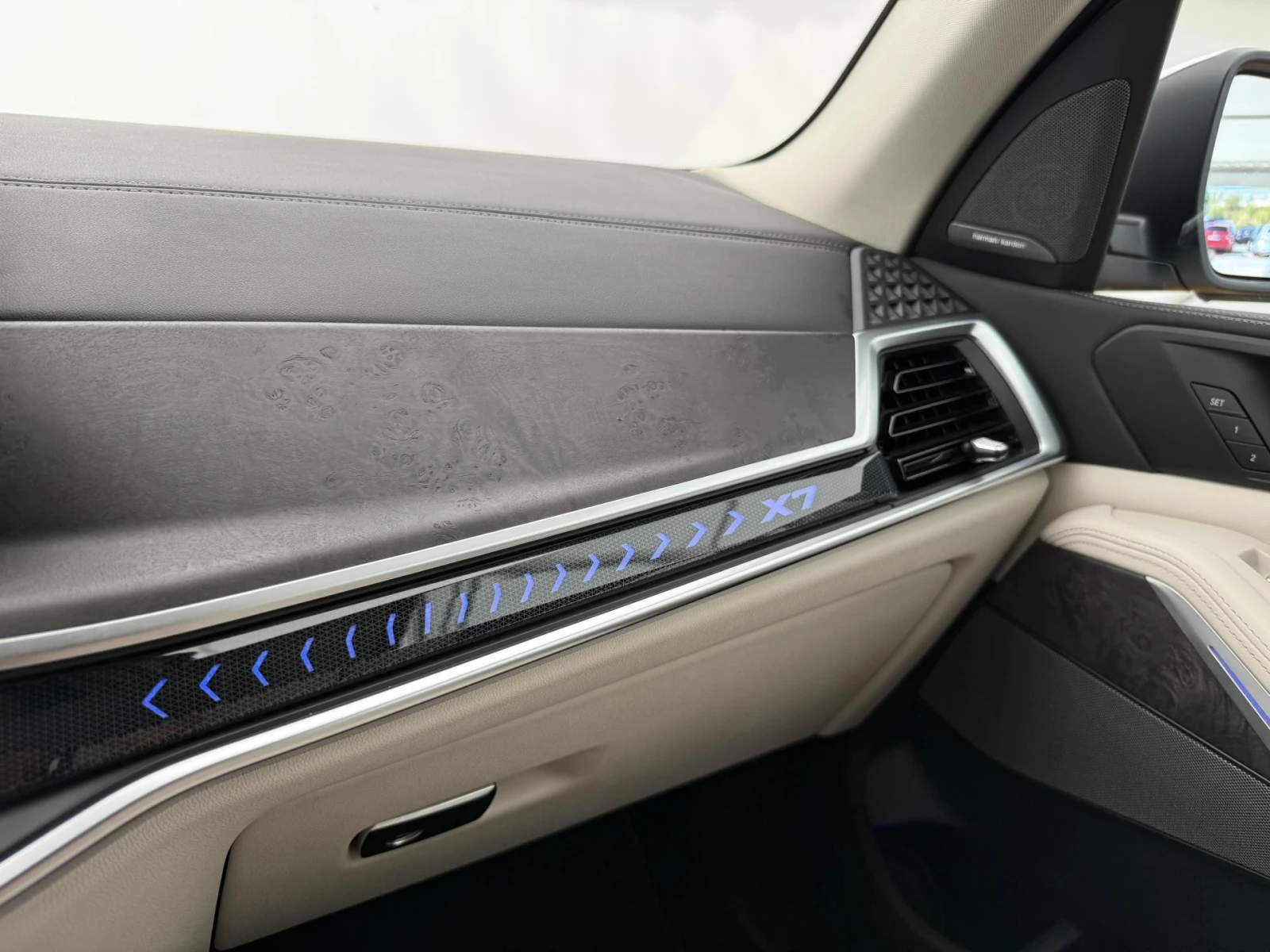 BMW X7 xDrive 40d 6+ 1 Места - изображение 6