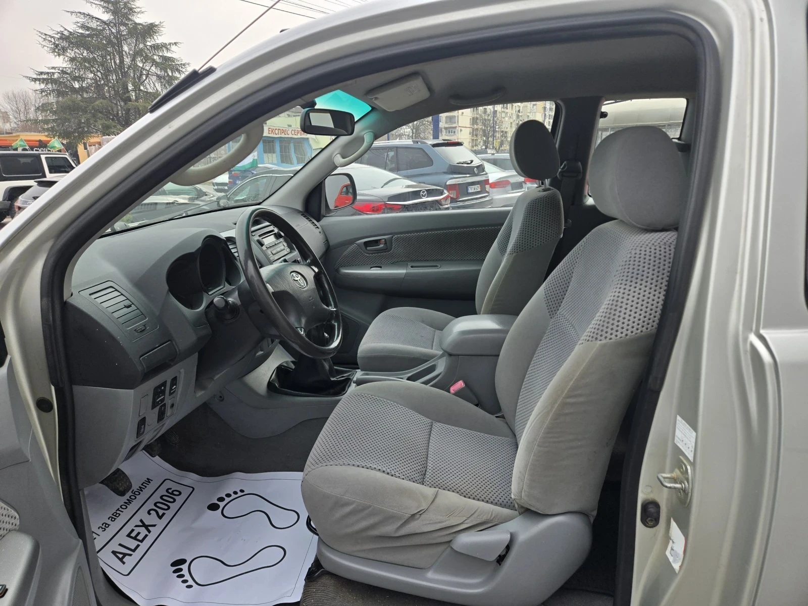 Toyota Hilux  - изображение 6