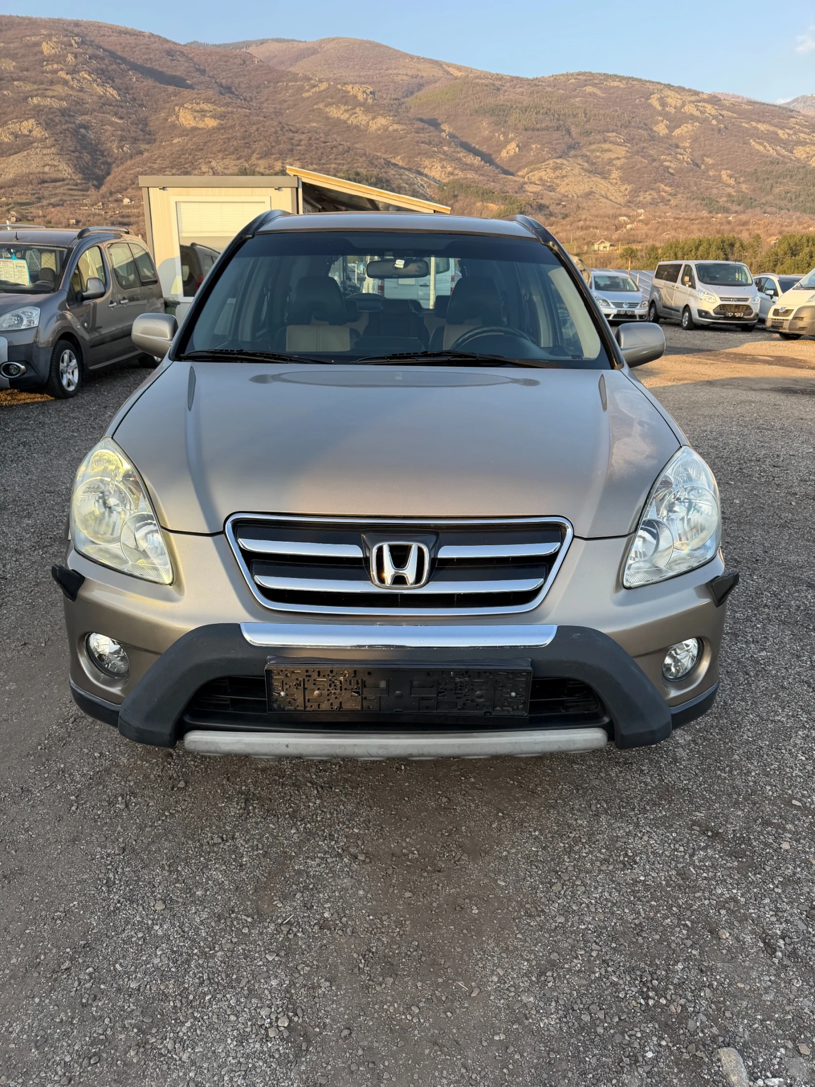 Honda Cr-v 2.0 GAZ ГЪРЦИЯ, снимка 2 - Автомобили и джипове - 53851619