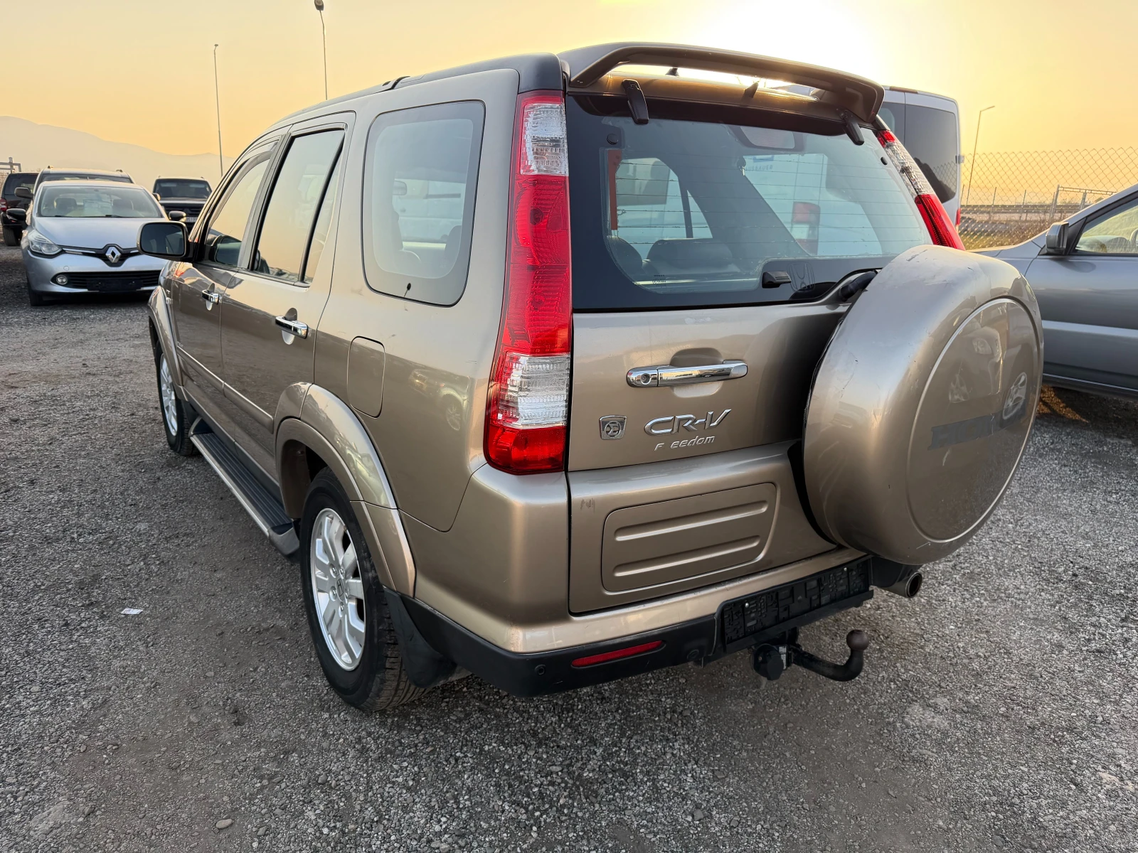 Honda Cr-v 2.0 GAZ ГЪРЦИЯ, снимка 7 - Автомобили и джипове - 53851619