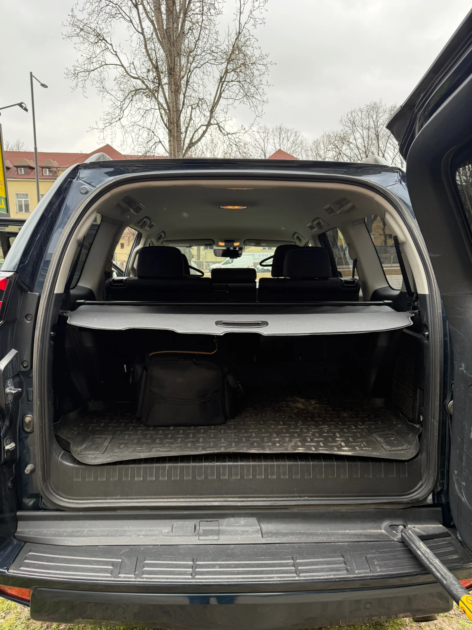 Toyota Land cruiser, снимка 15 - Автомобили и джипове - 53894078