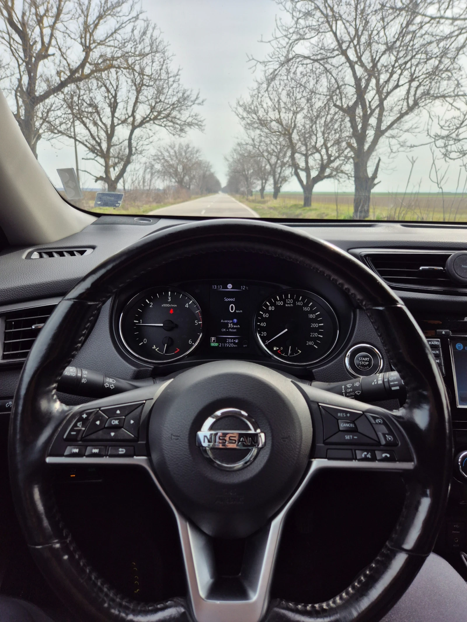 Nissan X-trail Tekna, снимка 9 - Автомобили и джипове - 53901327