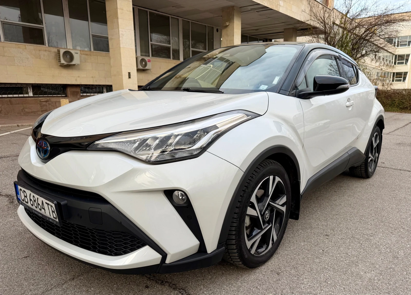 Toyota C-HR Bi Tone 