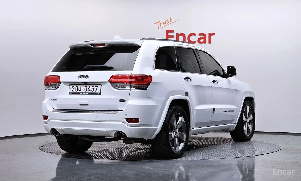 Jeep Cherokee, снимка 2 - Автомобили и джипове - 54297358