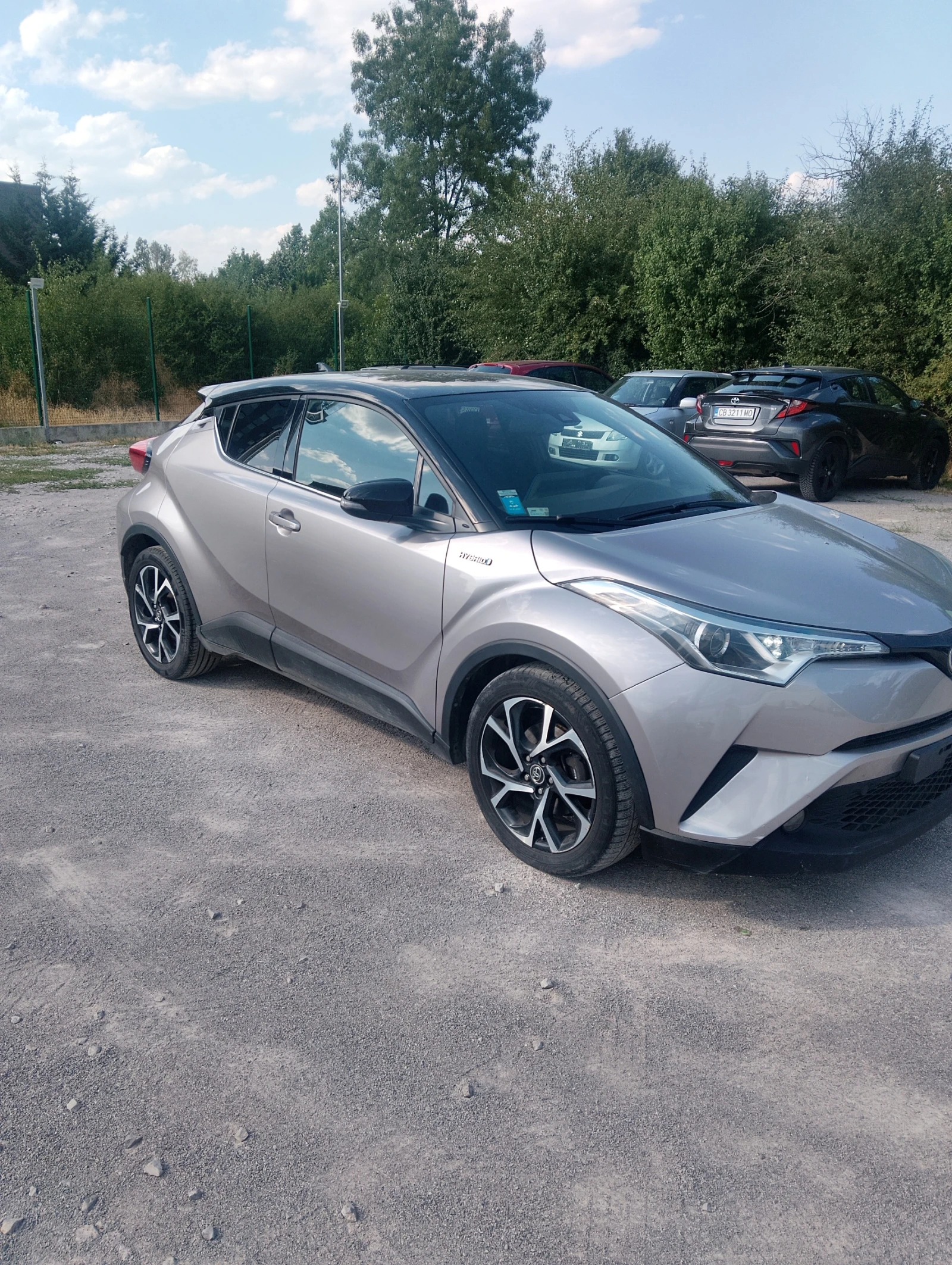 Toyota C-HR Bicolor, снимка 4 - Автомобили и джипове - 54570941