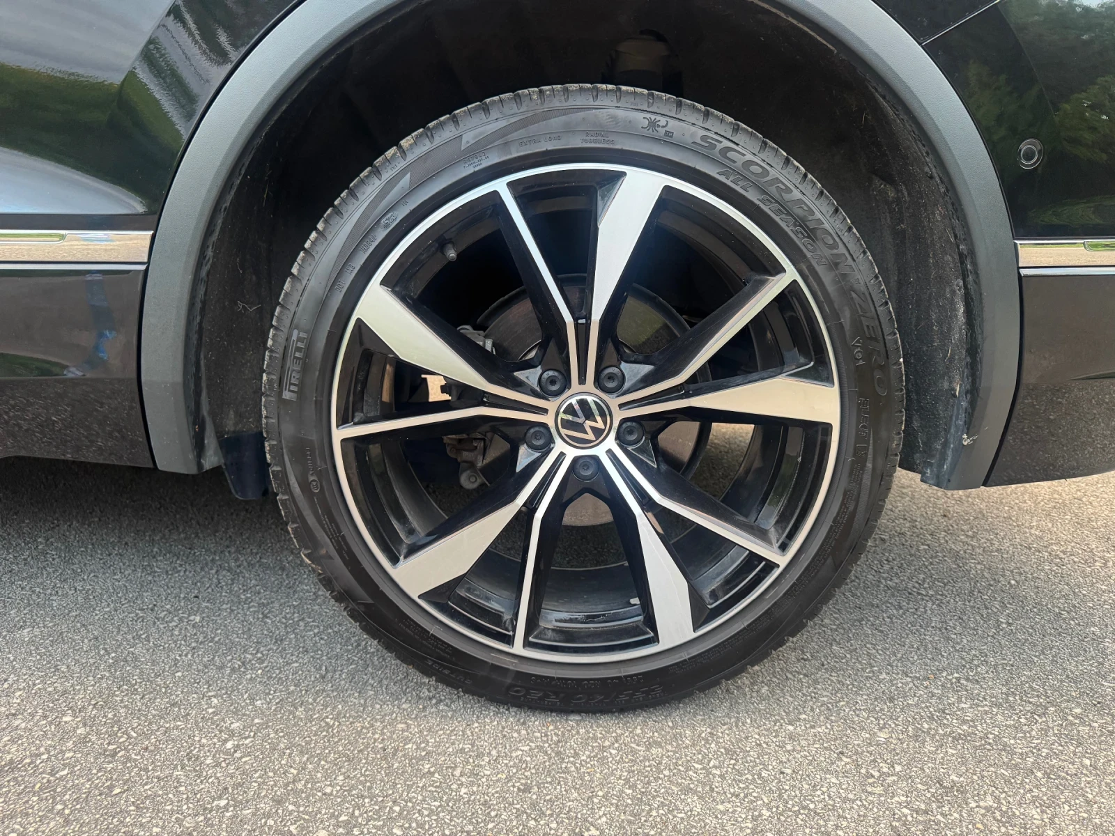 VW Tiguan Allspace 2.0 TSI R-LINE 4-MOTION IQ MATRIX , снимка 17 - Автомобили и джипове - 54598976