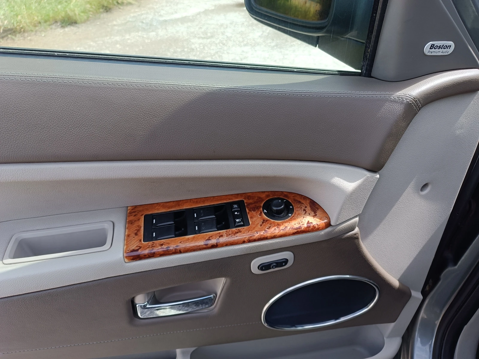 Jeep Grand cherokee 3.0d Overland, снимка 10 - Автомобили и джипове - 54779785