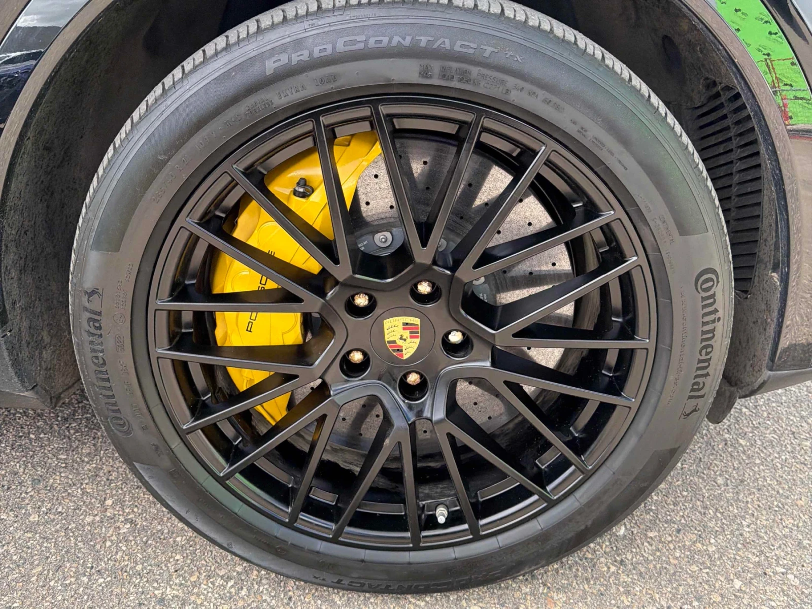 Porsche Cayenne TURBO S E- HYBRID / CARFAX, снимка 6 - Автомобили и джипове - 55000774