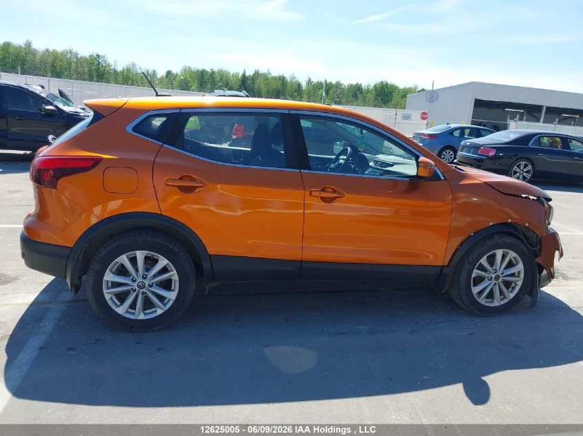 Nissan Qashqai 2.0 141kc. 4x4 * DISTRONIC* LANE ASSIST*  | Mobile.bg � ����������� 12