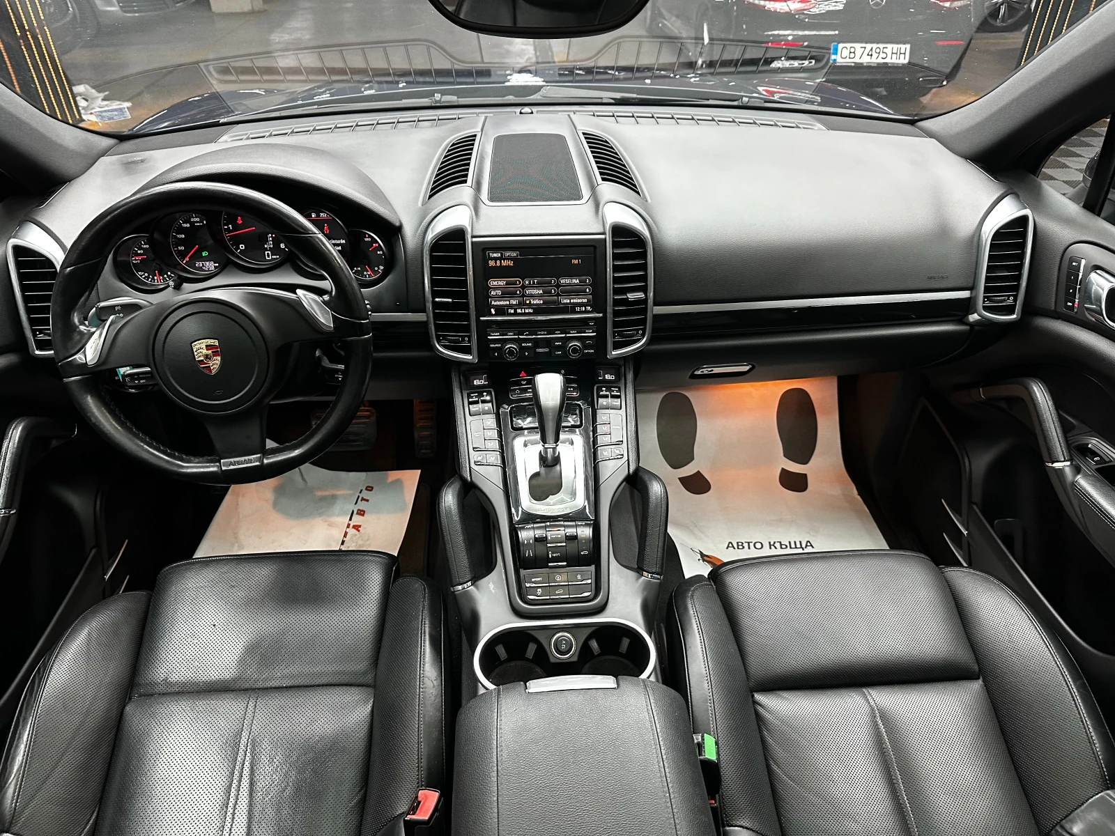 Porsche Cayenne 3.0TDI 245кс/ГАРАНЦИЯ 6 МЕС/ПАНОРАМА/ВЕНТИЛАЦИЯ/, снимка 10 - Автомобили и джипове - 56148462