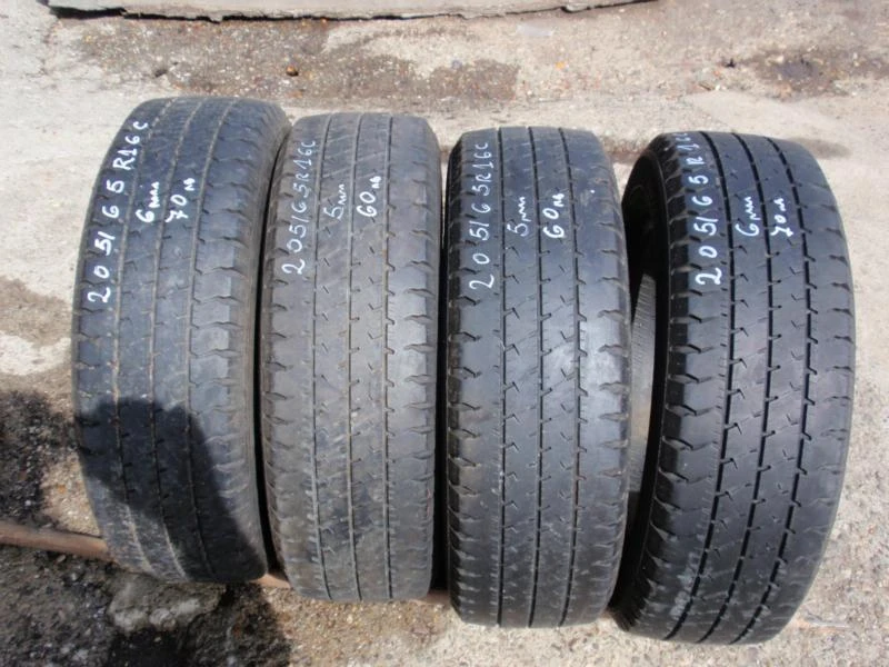 Гуми Летни 205/65R16, снимка 3 - Гуми и джанти - 8380756