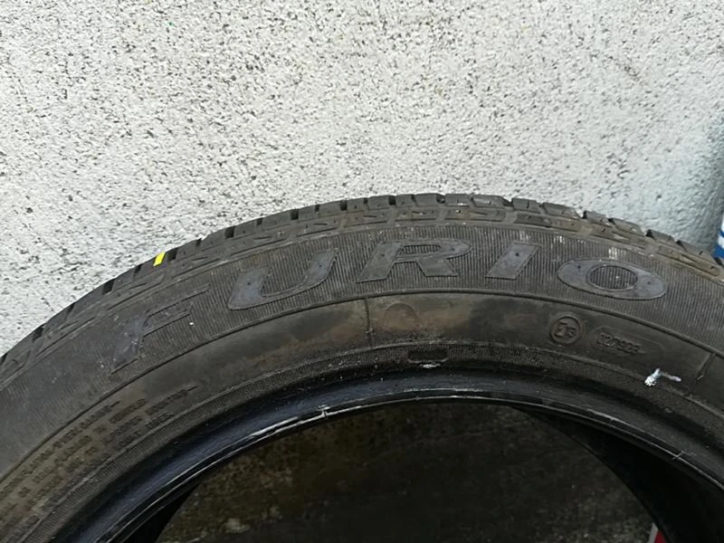 Гуми Летни 195/50R15, снимка 5 - Гуми и джанти - 22854368