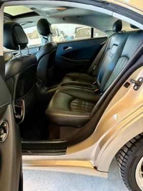 Mercedes-Benz CLS 350 * Всички екстри* Сервизна История* На Пружини, снимка 13