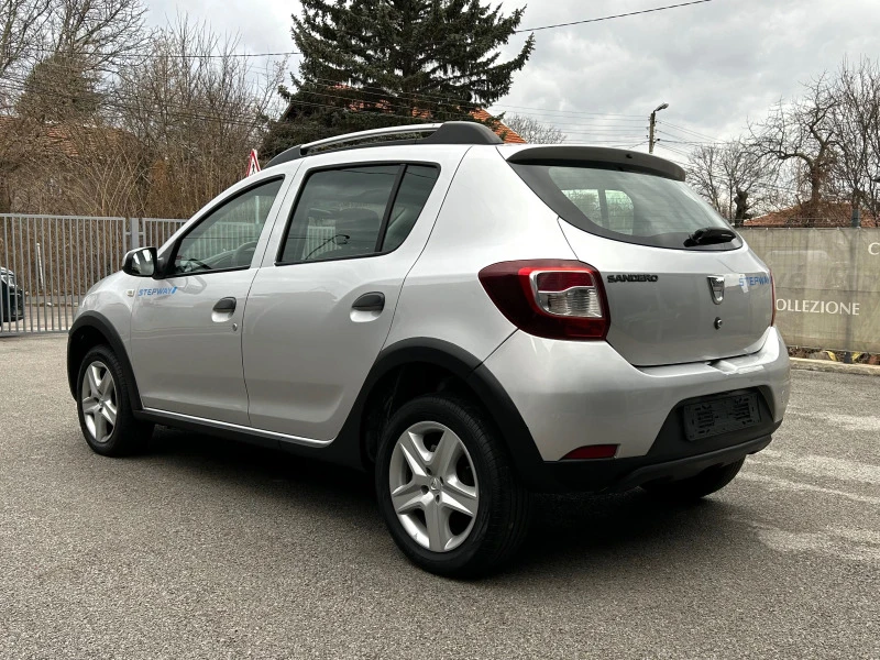 Dacia Sandero STEPWAY, 1.5 DCI, ПЕРФЕКТЕН, снимка 4 - Автомобили и джипове - 43867251