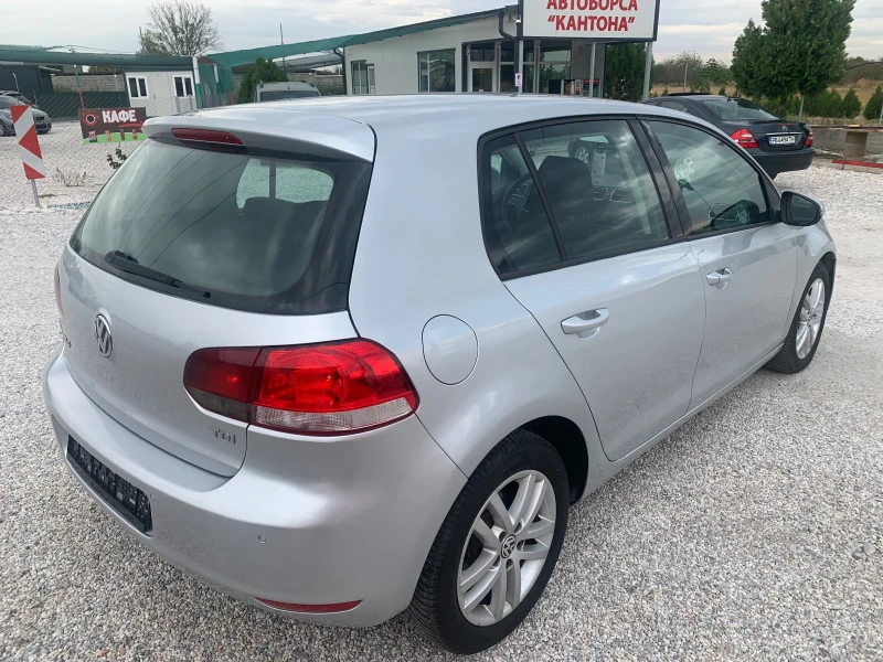 VW Golf 1.6TDI, снимка 5 - Автомобили и джипове - 47299852