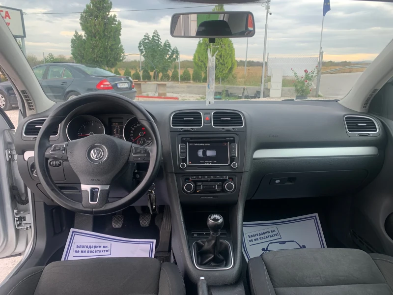 VW Golf 1.6TDI, снимка 11 - Автомобили и джипове - 47299852