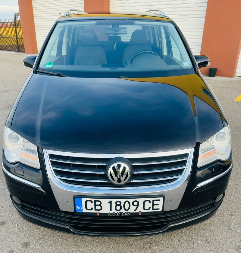 VW Touran TOP ! TOP ! TOP !, снимка 1 - Автомобили и джипове - 47512810