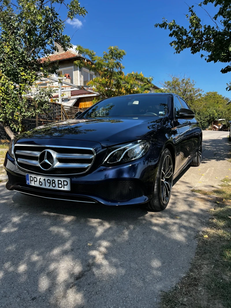 Mercedes-Benz E 200, снимка 15 - Автомобили и джипове - 48831936